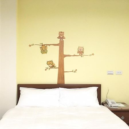גאושיונג Hfun Hotel מראה חיצוני תמונה